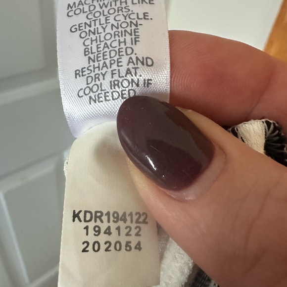 J. Jill Wearever sleeveless dress Black and White Striped. Size large petite. - Picture 9 of 9